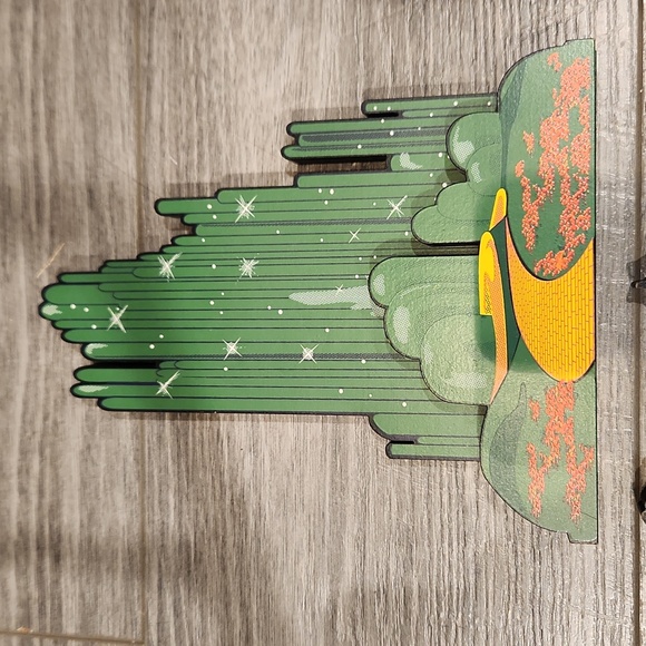 Shelia's 2000 The Wizard of Oz 6 pc. Lot Emerald city & 5 wooden Figurines - Picture 9 of 13